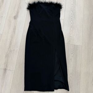 Fashion nova black dress feather detail size large cocktail dress  women’s